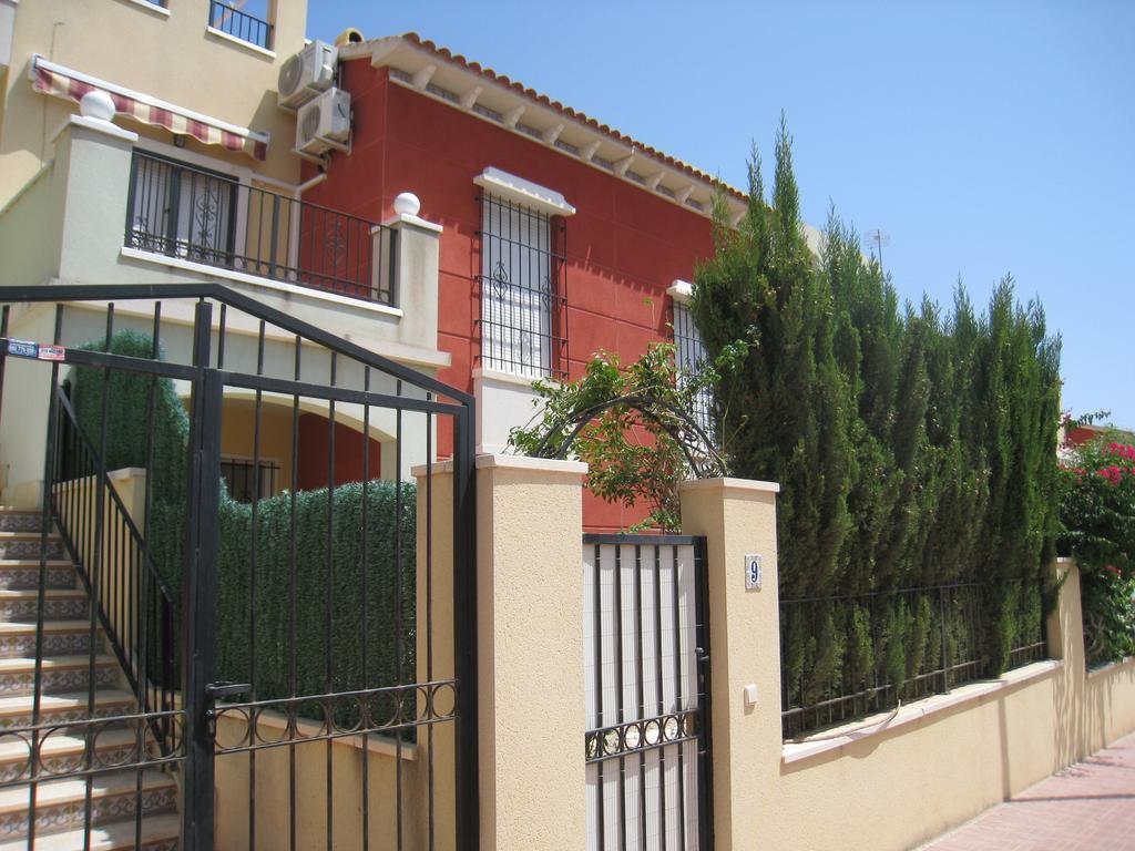 Bungalow Altos De La Bahia 또레비에하 객실 사진