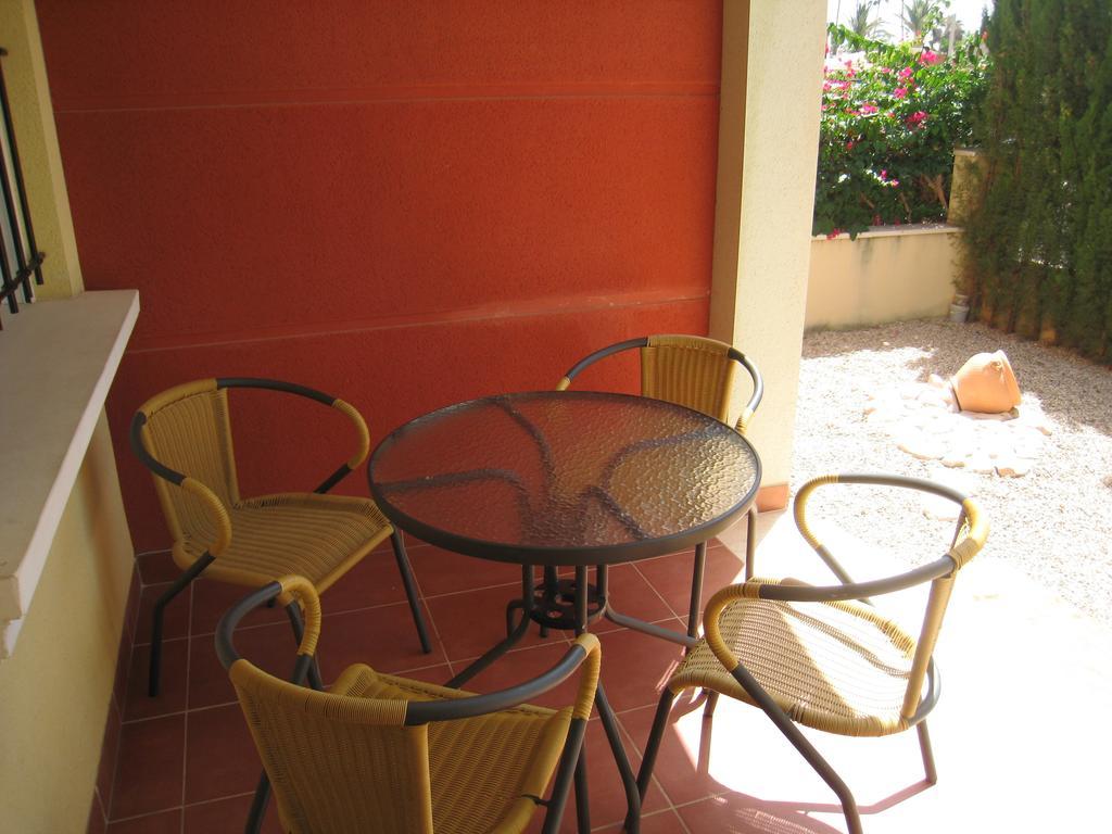 Bungalow Altos De La Bahia 또레비에하 객실 사진