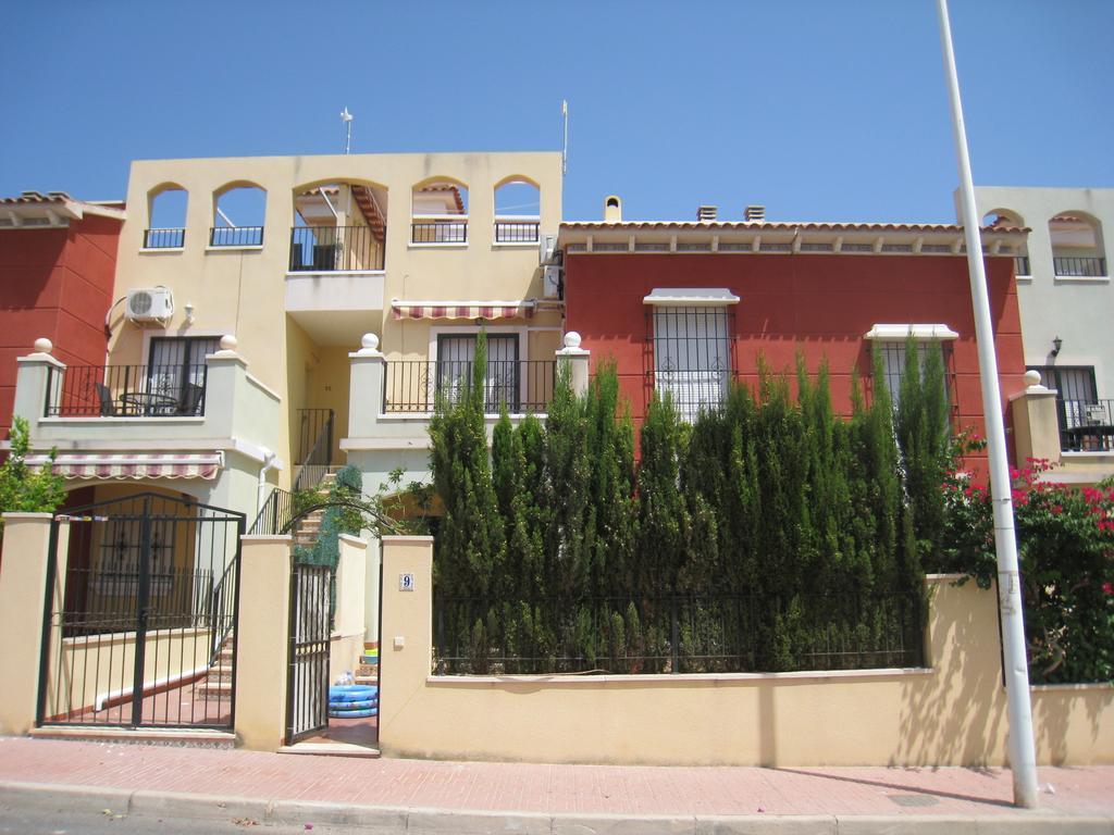 Bungalow Altos De La Bahia 또레비에하 객실 사진