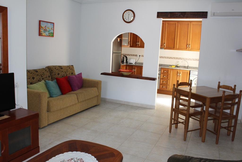 Bungalow Altos De La Bahia 또레비에하 외부 사진